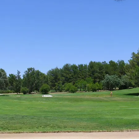 Alto Fairways 3*